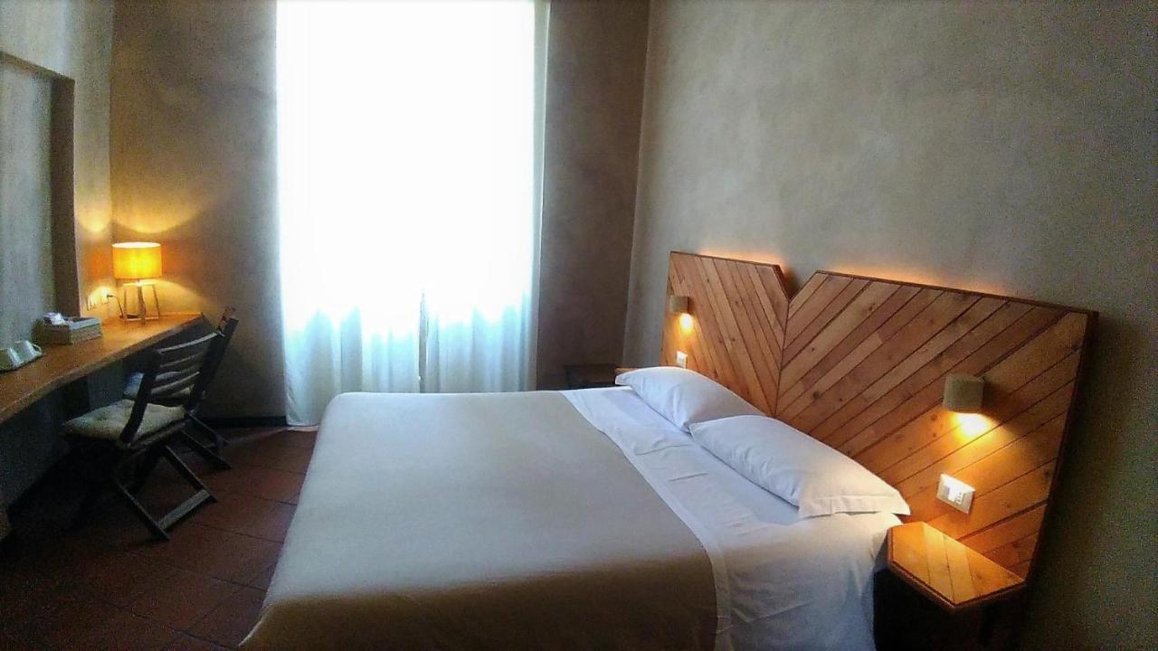 Folia Hotell Rom Exteriör bild